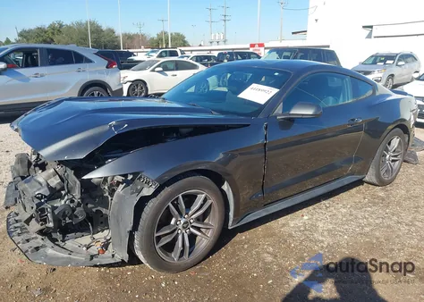 2016 Ford Mustang Ecoboost z USA, uszkodzony, nr VIN 1FA6P8TH9G5260258